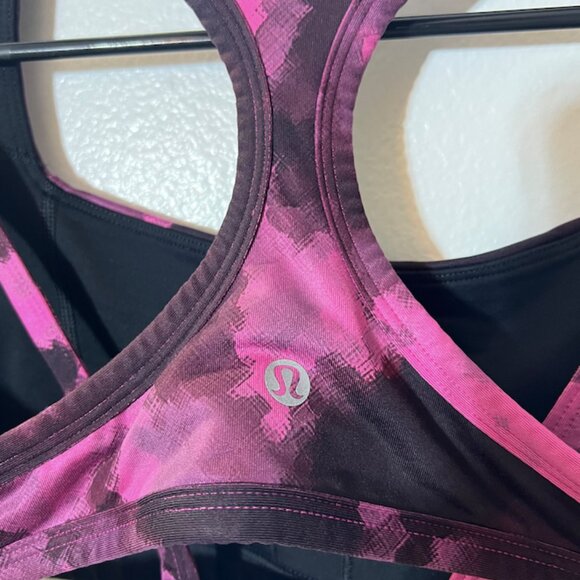 Lululemon Sports Bra (10) - Picture 4 of 5